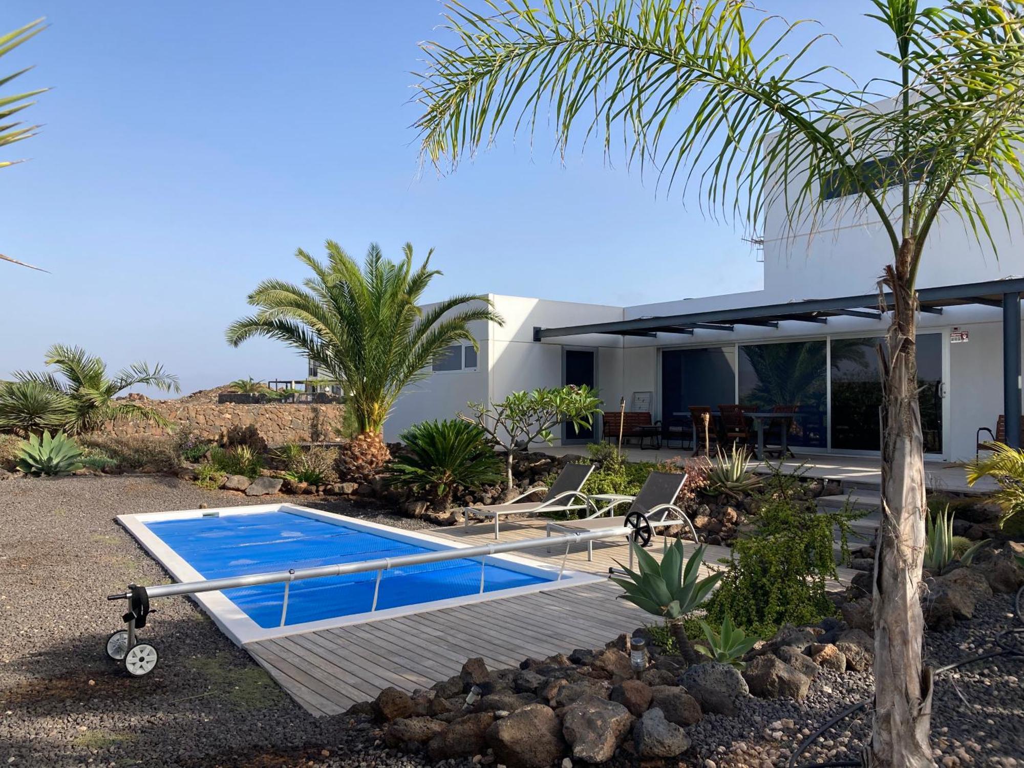 Majanicho Rock - Villa With Heated Pool Lajares Ngoại thất bức ảnh