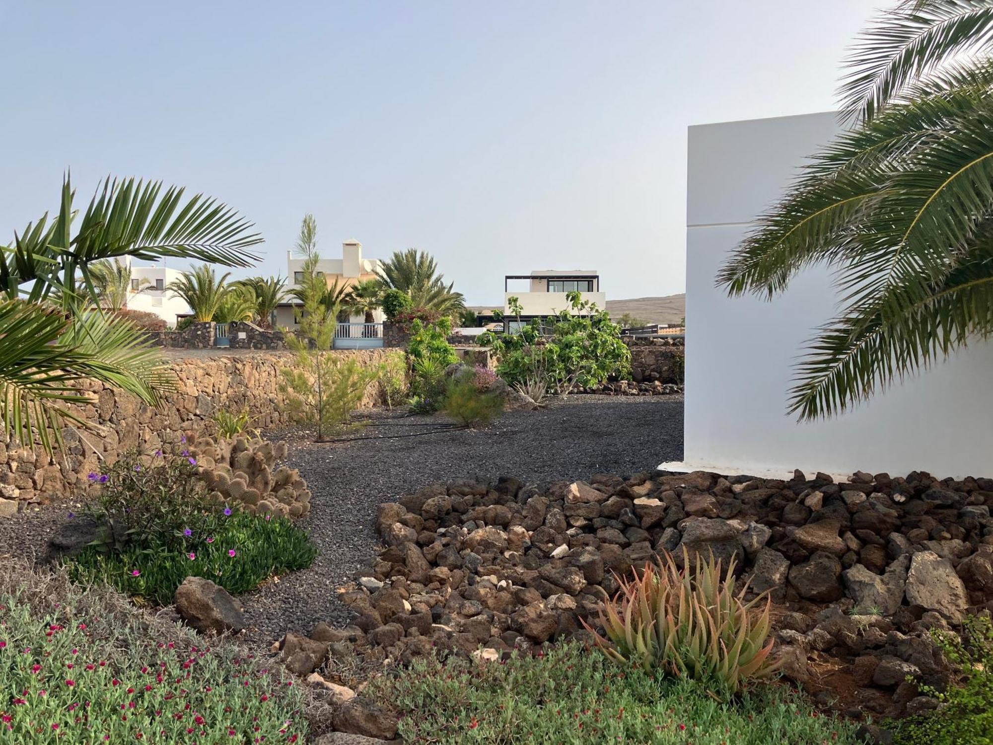 Majanicho Rock - Villa With Heated Pool Lajares Ngoại thất bức ảnh