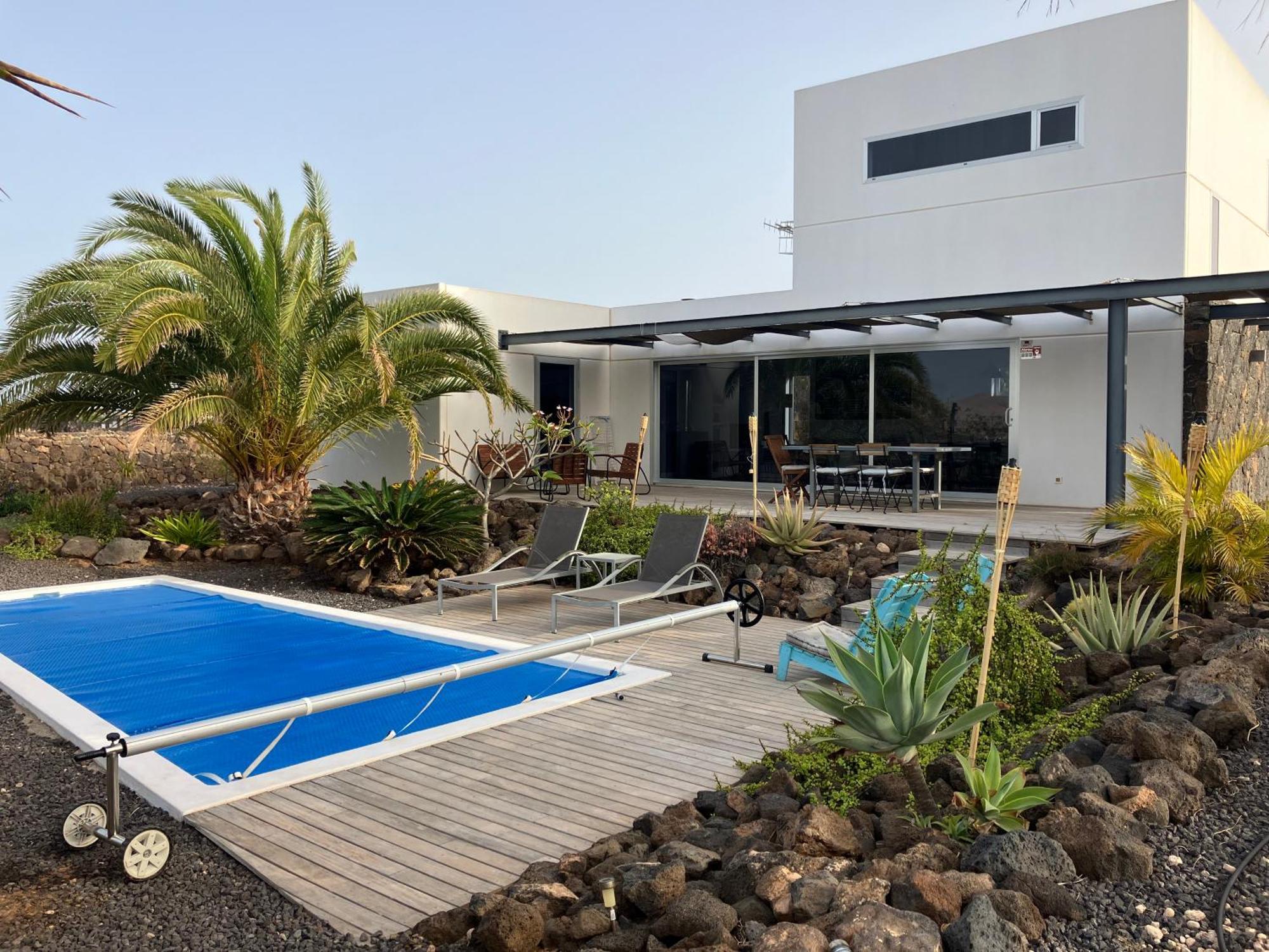 Majanicho Rock - Villa With Heated Pool Lajares Ngoại thất bức ảnh