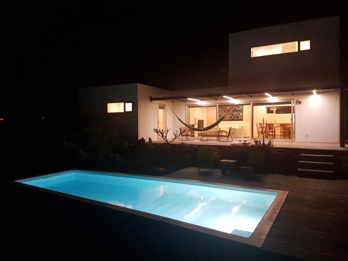 Majanicho Rock - Villa With Heated Pool Lajares Ngoại thất bức ảnh
